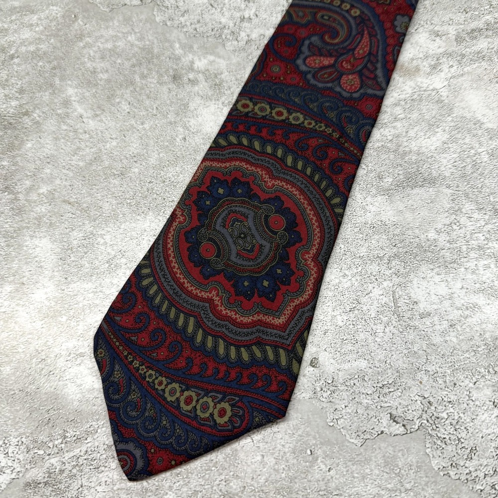 Liberty Of London Silk‎ Tie Mens One Size Red Paisley Made In USA Necktie